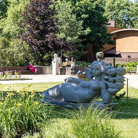 Beachside 2 Апартаменты *