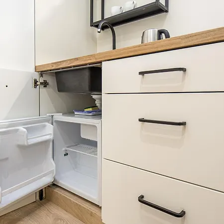 Апартаменты Beachside 2 *